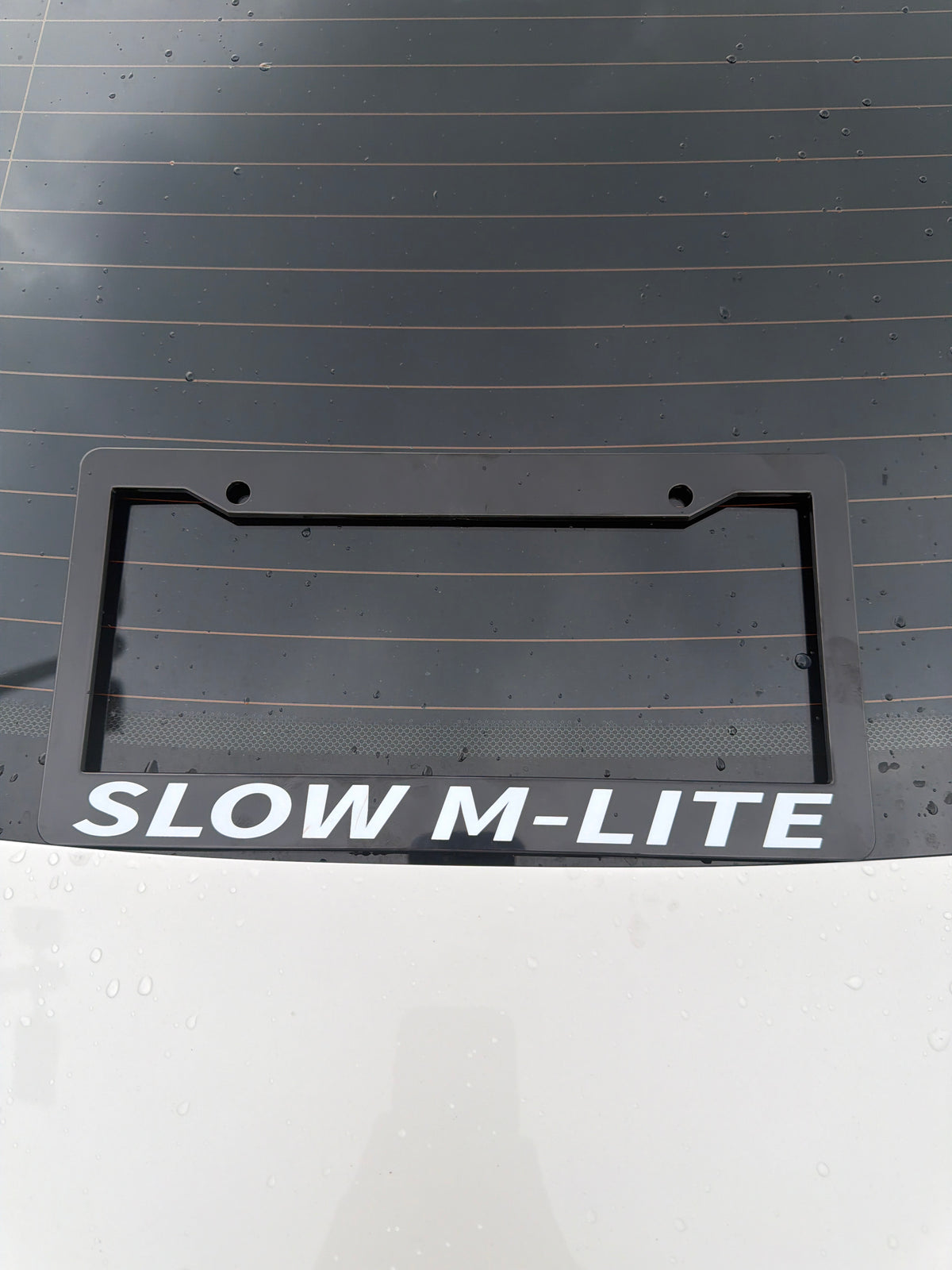 license plate frame